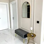 Mali By The - North Apartment *