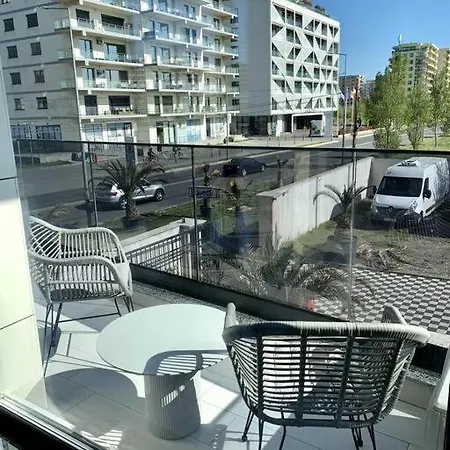 Mali By The - North 公寓