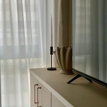 Mali By The - North 公寓 *