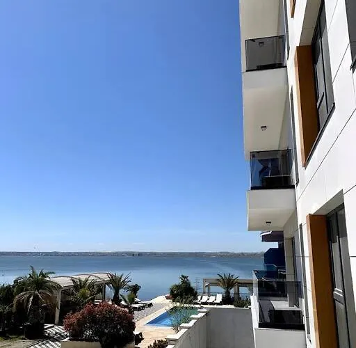 Mali By The - North Apartment *