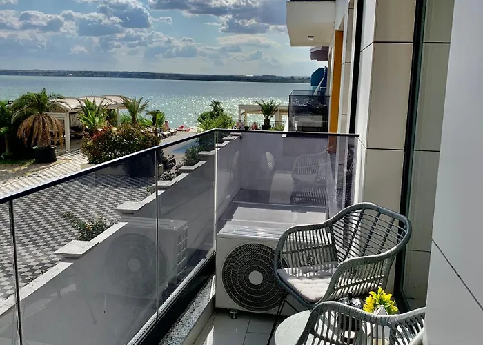 Apartment Mali By The - North Mamaia